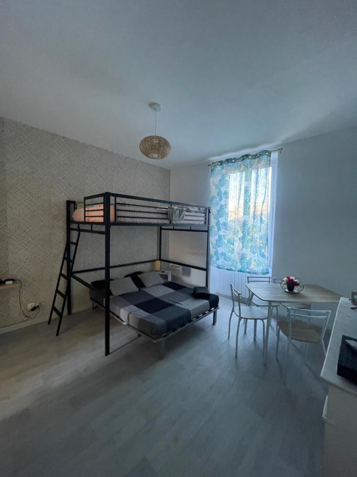 Appartamento Le Petit Saint-Ruf Avignone Esterno foto